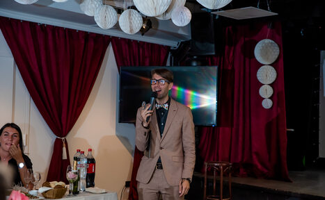 Арендовать Центр Событий. Банкетный зал со сценой 