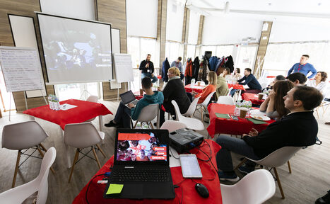 Арендовать Уютный домик в парке