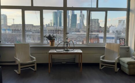 Арендовать Двухэтажная студия-лофт для вашего мероприятия