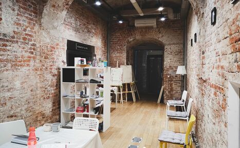 Арендовать Возьми Кисть Лофт художественной школы