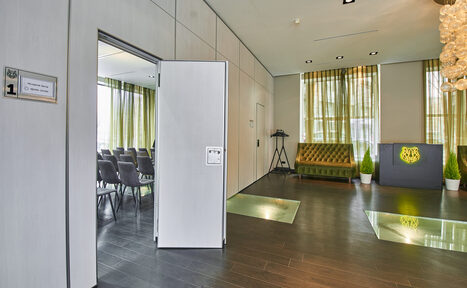 Арендовать Бизнес Молодость в Москве