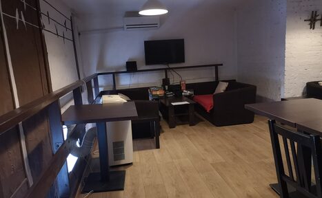 Арендовать Второй этаж бара