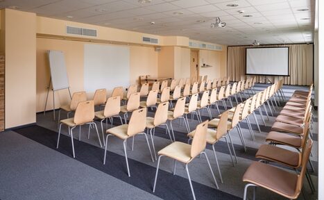 Арендовать SunFlower Park Отель