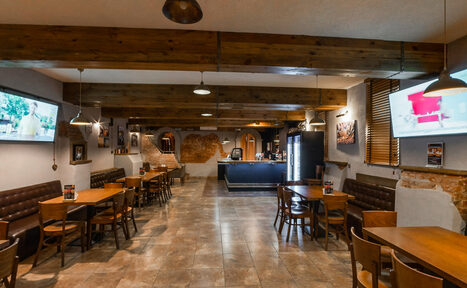 Арендовать Лофт со своим баром