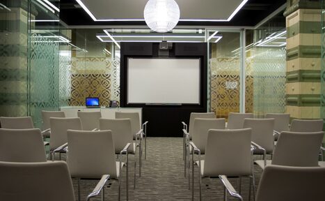 Арендовать G.18 Briefing Room