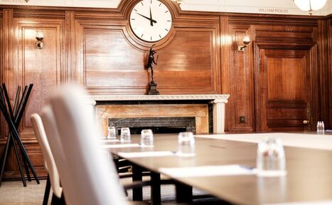 Арендовать Princes Gate Heritage Room 