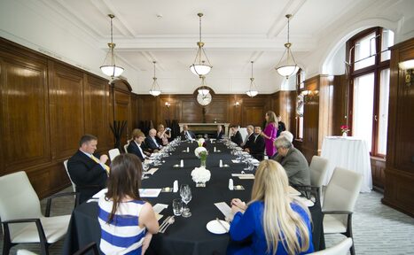 Арендовать Princes Gate Heritage Room 