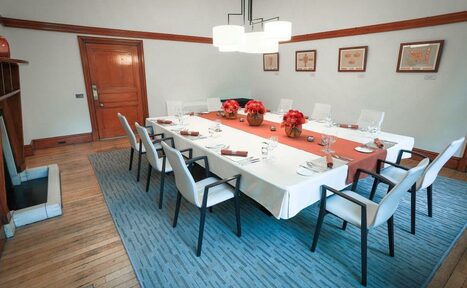 Арендовать Ireland Heritage Room