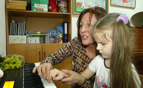 Арендовать Веселый слон