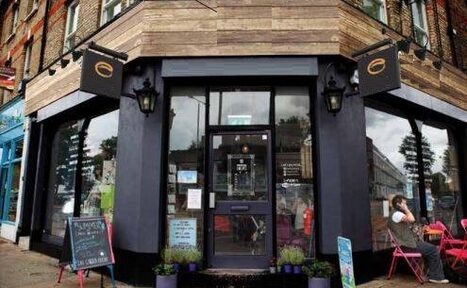 Арендовать Garden at Esquires Coffee Balham