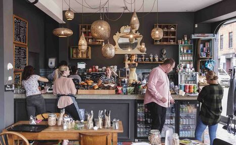 Арендовать Whole Coffee Shop