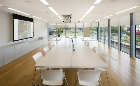 Арендовать Agas Harding Conference Room