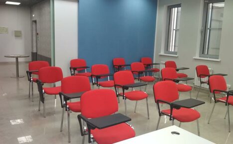 Арендовать Коворкинг Ioffice Тренинг-зал на юге