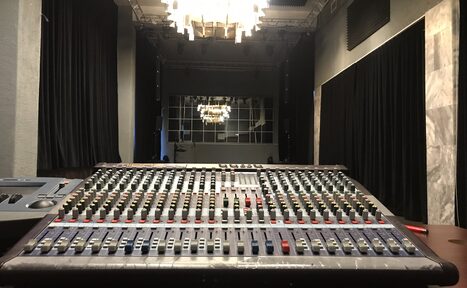 Арендовать Тренинг-лофт с оборудованием