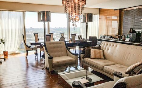 Арендовать Crystal Ballroom VIP-переговорная в Москва Сити