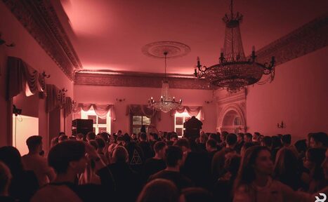 Арендовать Avangarden – двухэтажный особняк