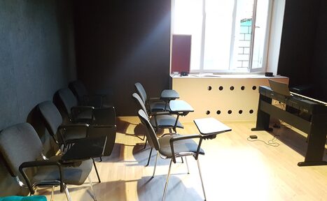 Арендовать Репетиционная база Территория музыки Класс пианино