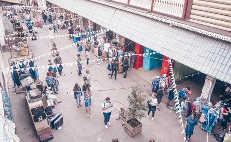 Арендовать Vernissage Уличная зона для масштабных мероприятий