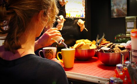 Арендовать CheckPoint Небольшая комната в антикафе