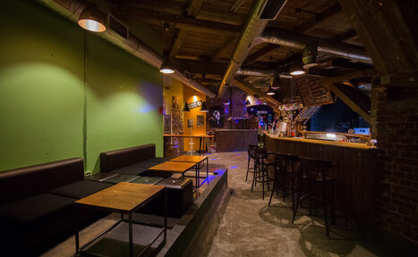 Арендовать Лофт-клуб в центре города