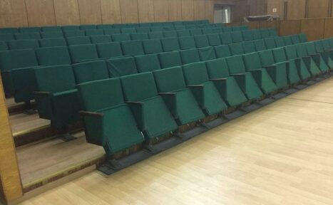 Арендовать Актовый зал со сценой