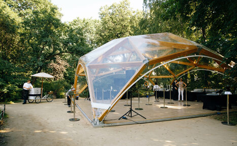 Арендовать Ryabov Loft Мультиформатный шатер