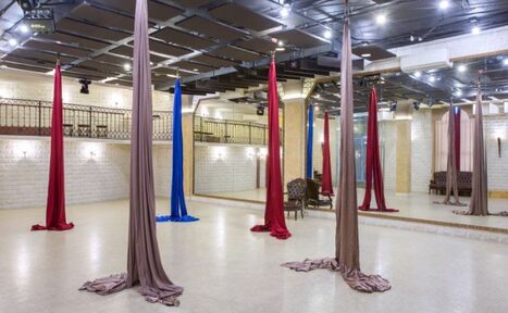 Арендовать Над дождём Площадка в Санкт-Петербурге 