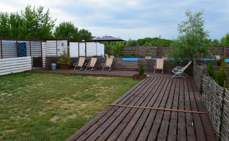 Арендовать Загородная зона отдыха с бассейном