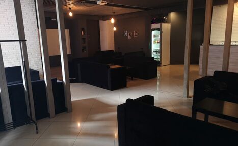 Арендовать Кальянная Black Hookah