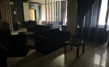 Арендовать Кальянная Black Hookah