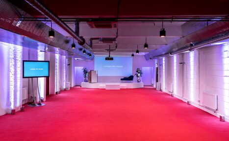 Арендовать Conference Room at London Art House