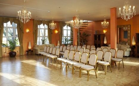 Арендовать Baroque at London Art House