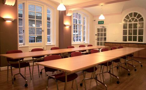 Арендовать Terrace Room at London Jesus Centre