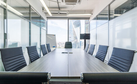 Арендовать Оборудованная переговорная в Москва-Сити