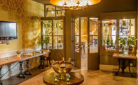 Арендовать Whole venue at Davy's at Canary Wharf