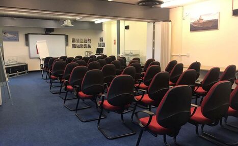 Арендовать Classrooms 1/49 - 1/52 at Tower Hill