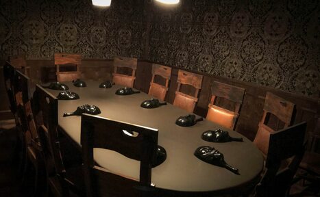 Арендовать Комната с круглым столом