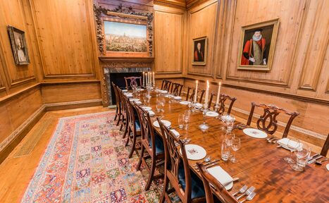 Арендовать Luncheon Room at Haberdashers' Hall