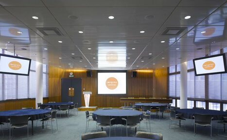 Арендовать The Council Chamber at Congress Centre