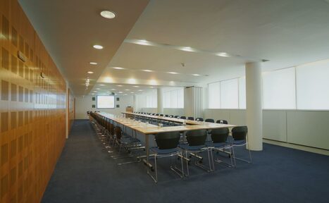 Арендовать Invision Suite 1 at Congress Centre