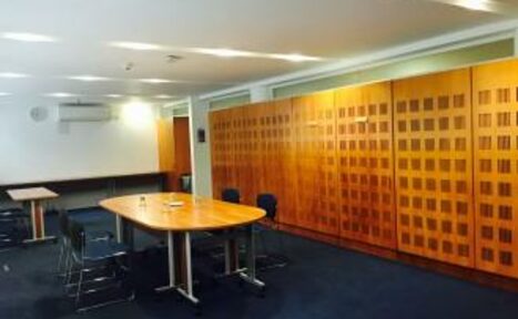 Арендовать Invision Suite 3 at Congress Centre