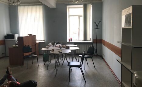 Арендовать Помещение со столом на востоке города