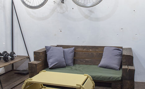 Арендовать WoodStudios Индустриальный лофт для творчества