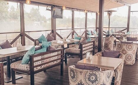 Арендовать Ресторан под закрытие с террасой у реки