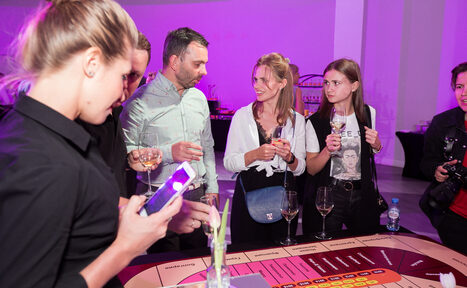 Арендовать Сегмент Холл