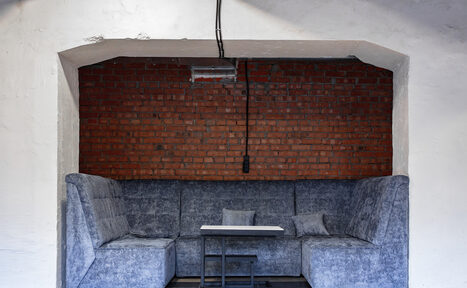 Арендовать Бизнес-центр Новослободский Лофт с кирпичными стенами