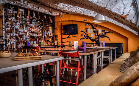 Арендовать «Взаперти» Лофт со сводчатым потолком