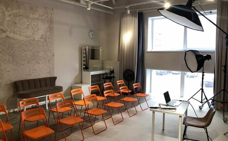 Арендовать Qweex Campus Стильный лофт с высокими потолками