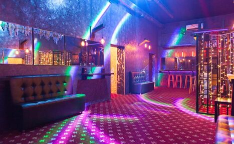 Арендовать Дизайнерский лофт на набережной