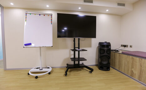 Арендовать Красочный зал для тренингов